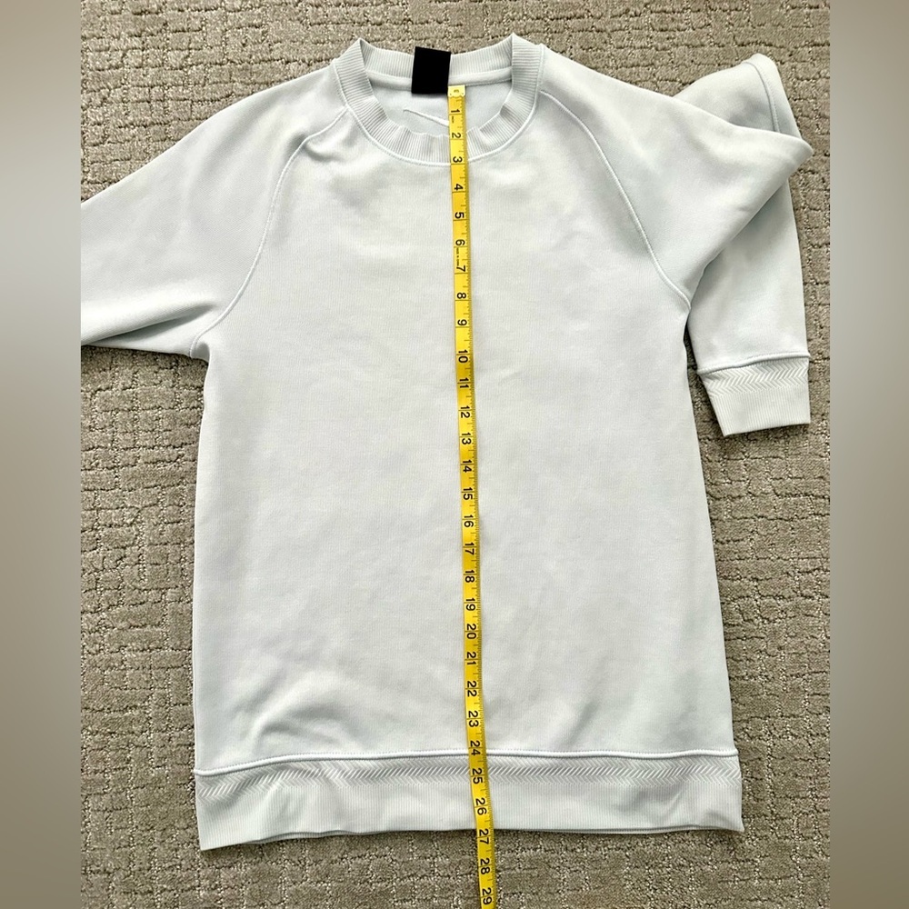 Nike Women’s Light Blue Crewneck Sweater, small - Picture 3 of 6